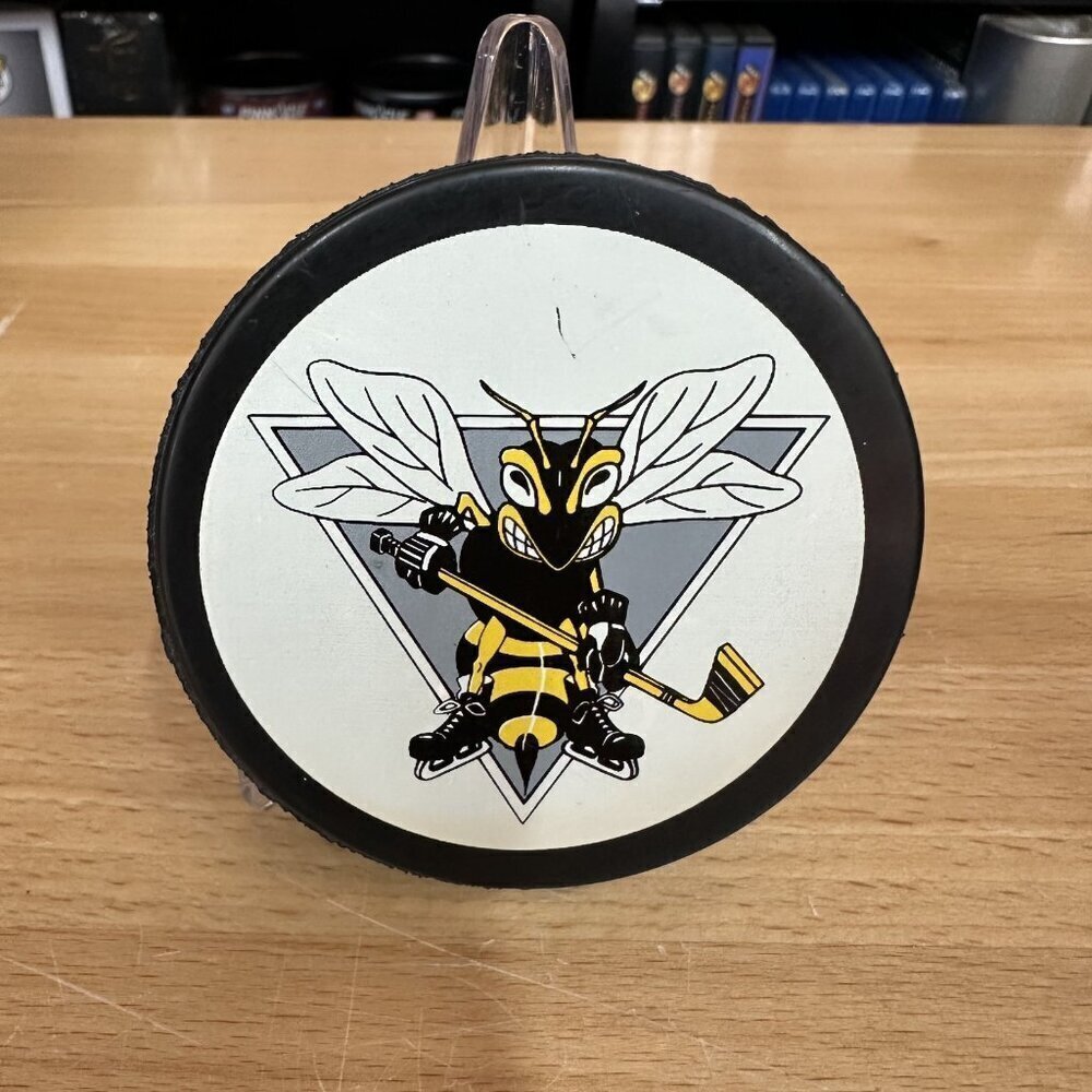 SARNIA STING / MICOR SPORTS SPONSOR VINTAGE INGLASCO PUCK Made In Canada